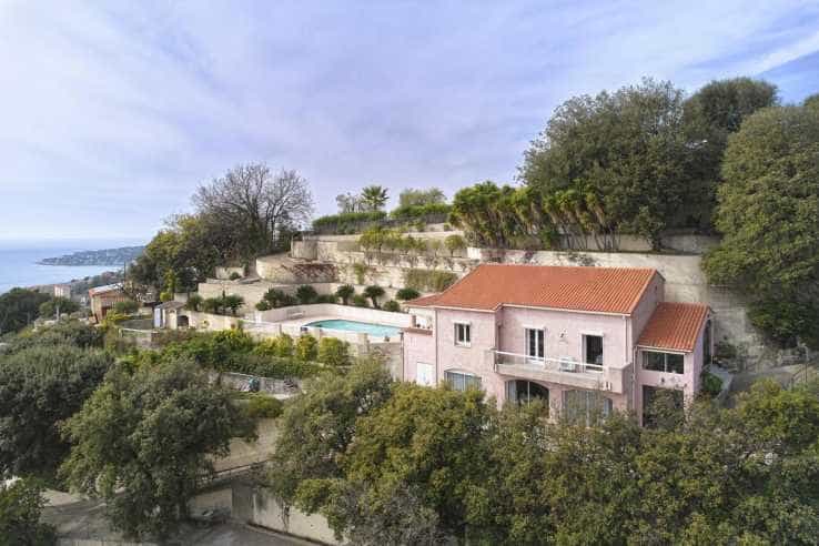 House in Menton, Provence-Alpes-Cote d'Azur 11753346