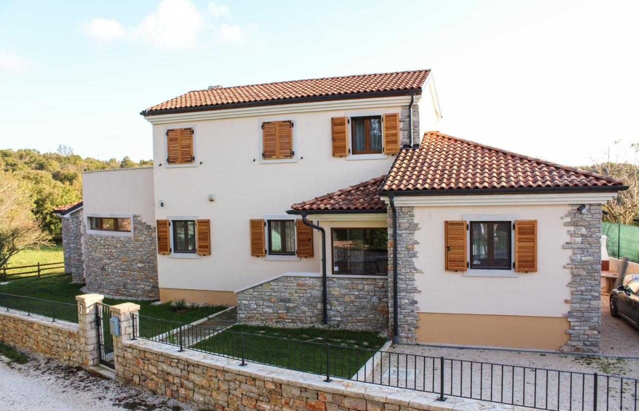 Condominio en Žminj, Istria County 11753659