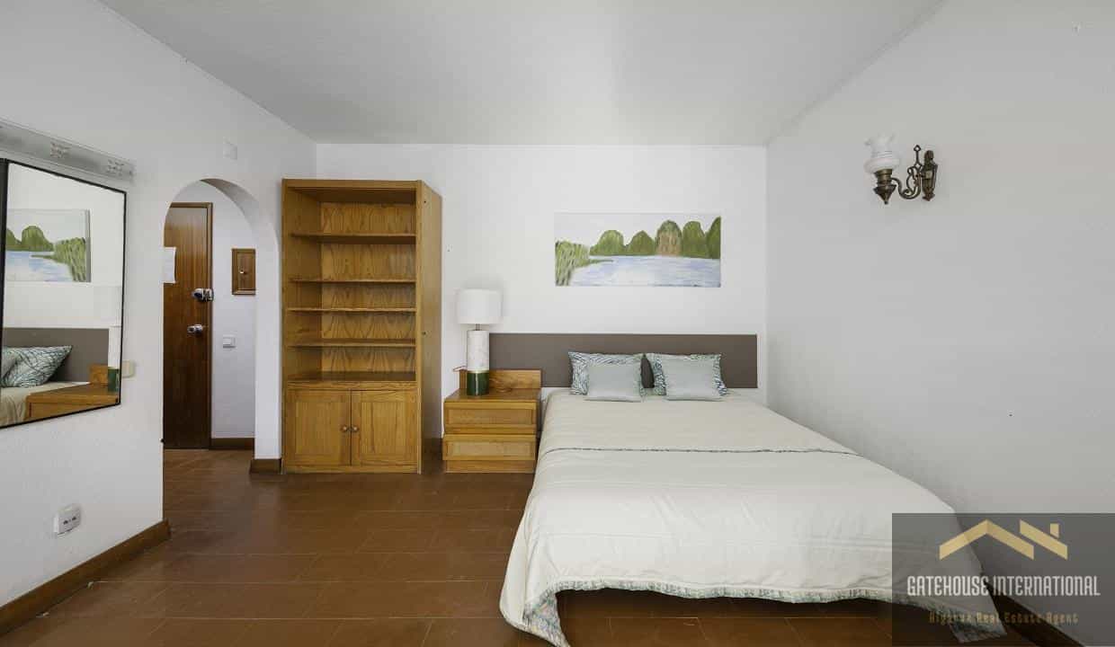 Condominium in Quarteira, Faro 11754173