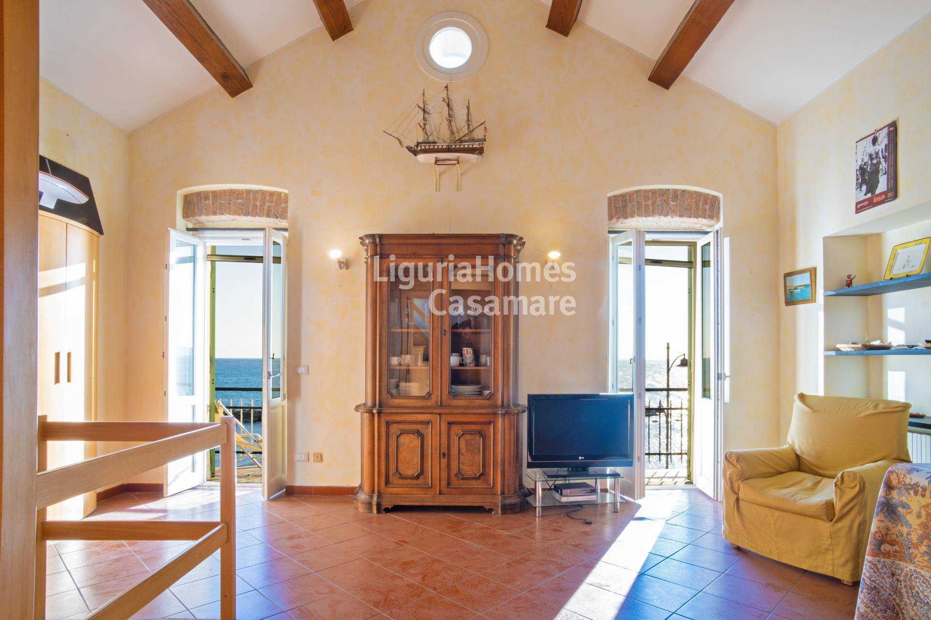rumah dalam Santo Stefano al Mare, Liguria 11754493