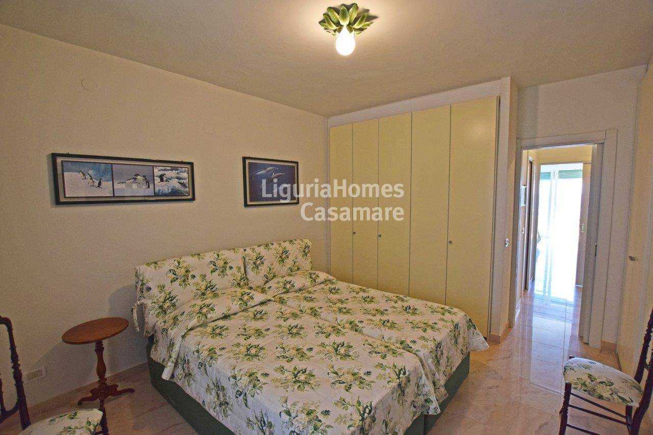 公寓 在 Ospedaletti, Liguria 11754503