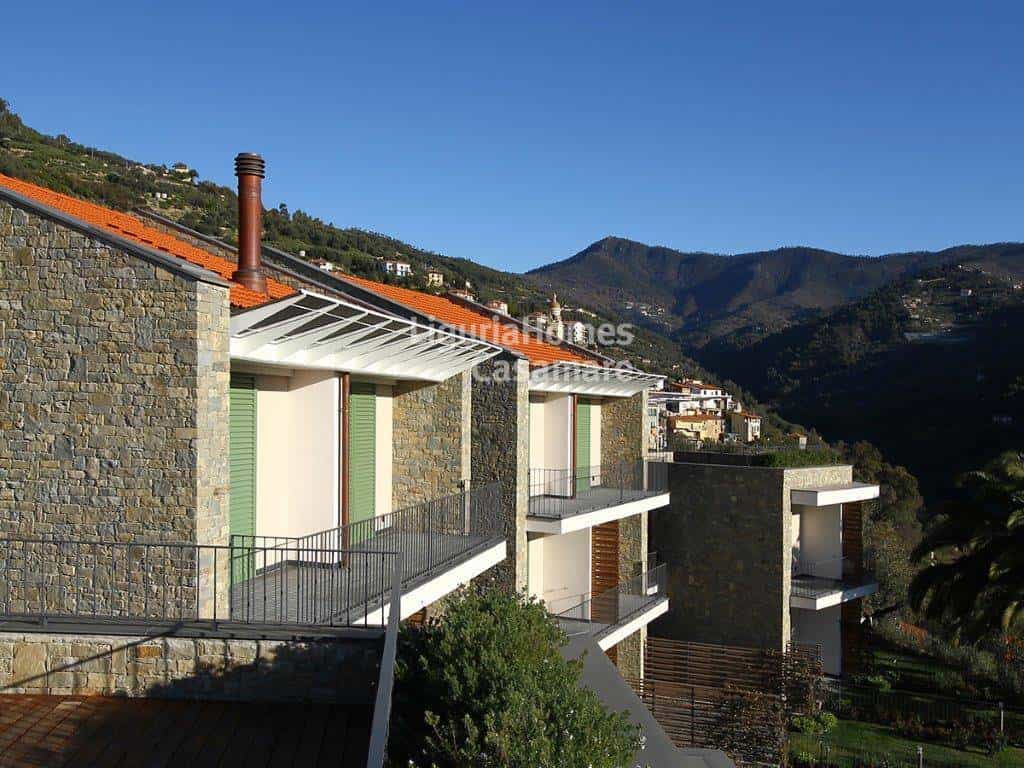 Condominium in , Liguria 11754553