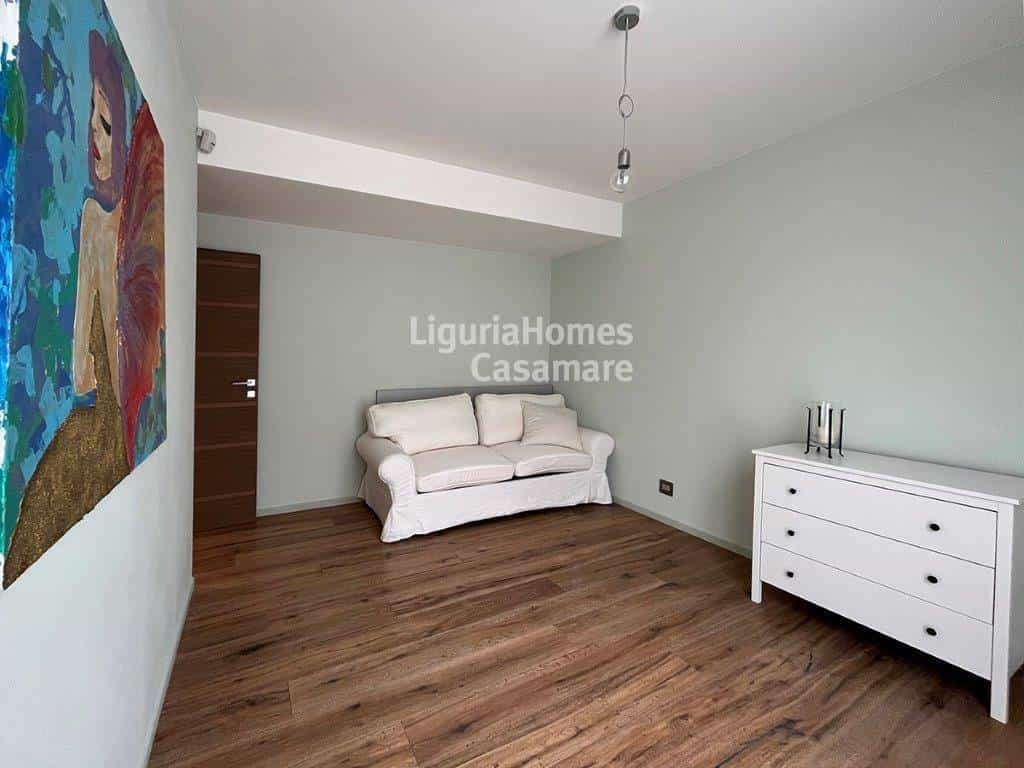 Condominio en , Liguria 11754553
