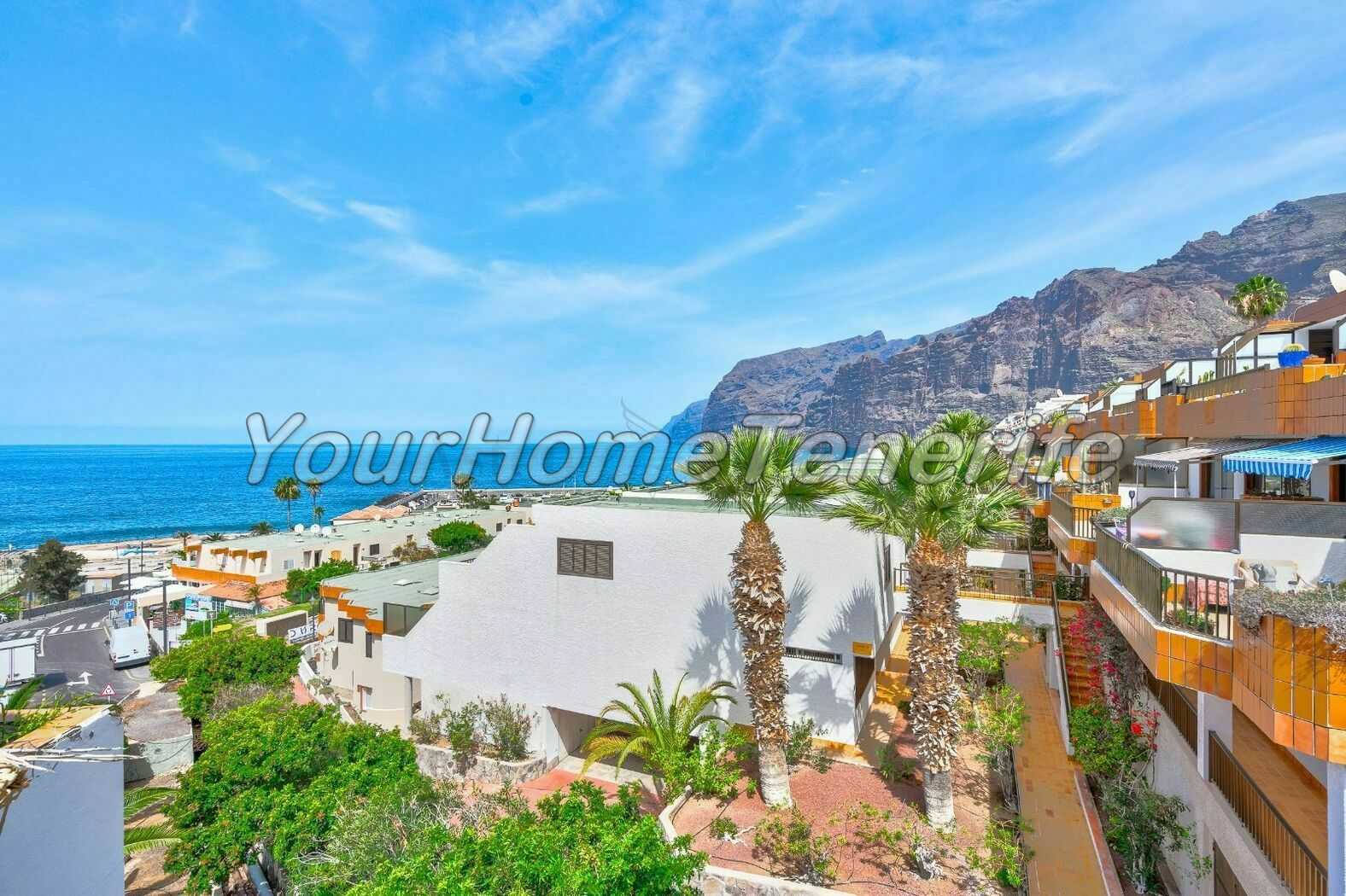 Condominium in Puerto de Santiago, Canary Islands 11754653