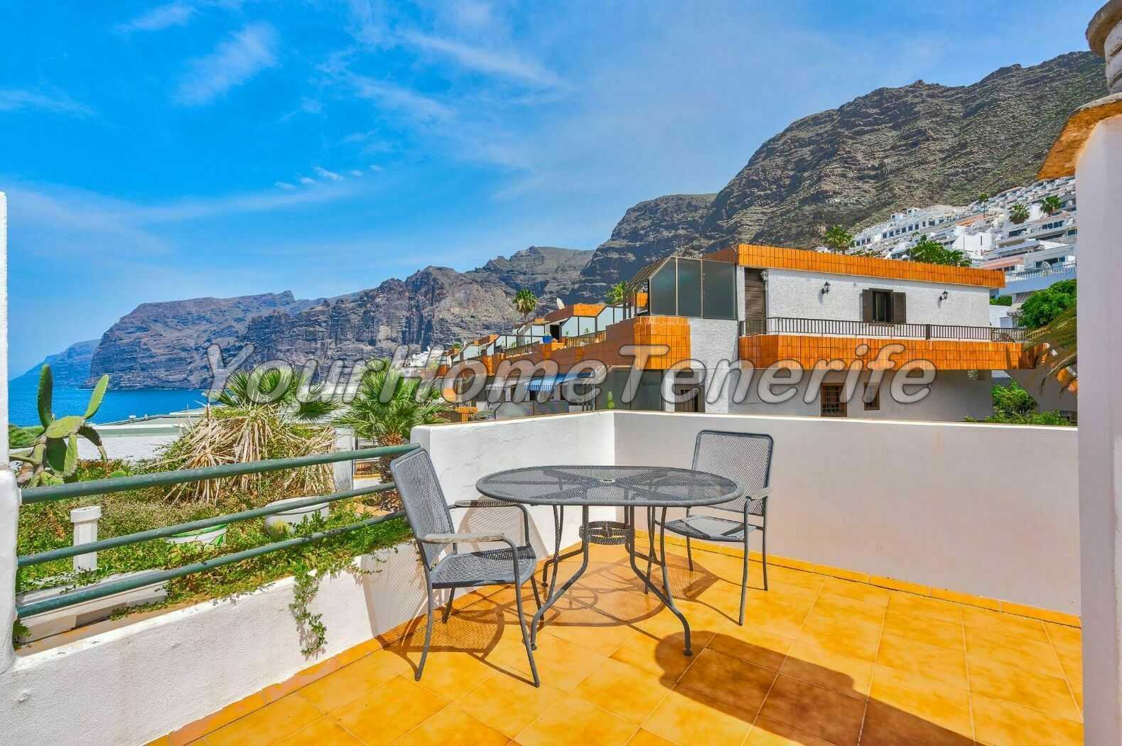 Condominium in Puerto de Santiago, Canary Islands 11754653