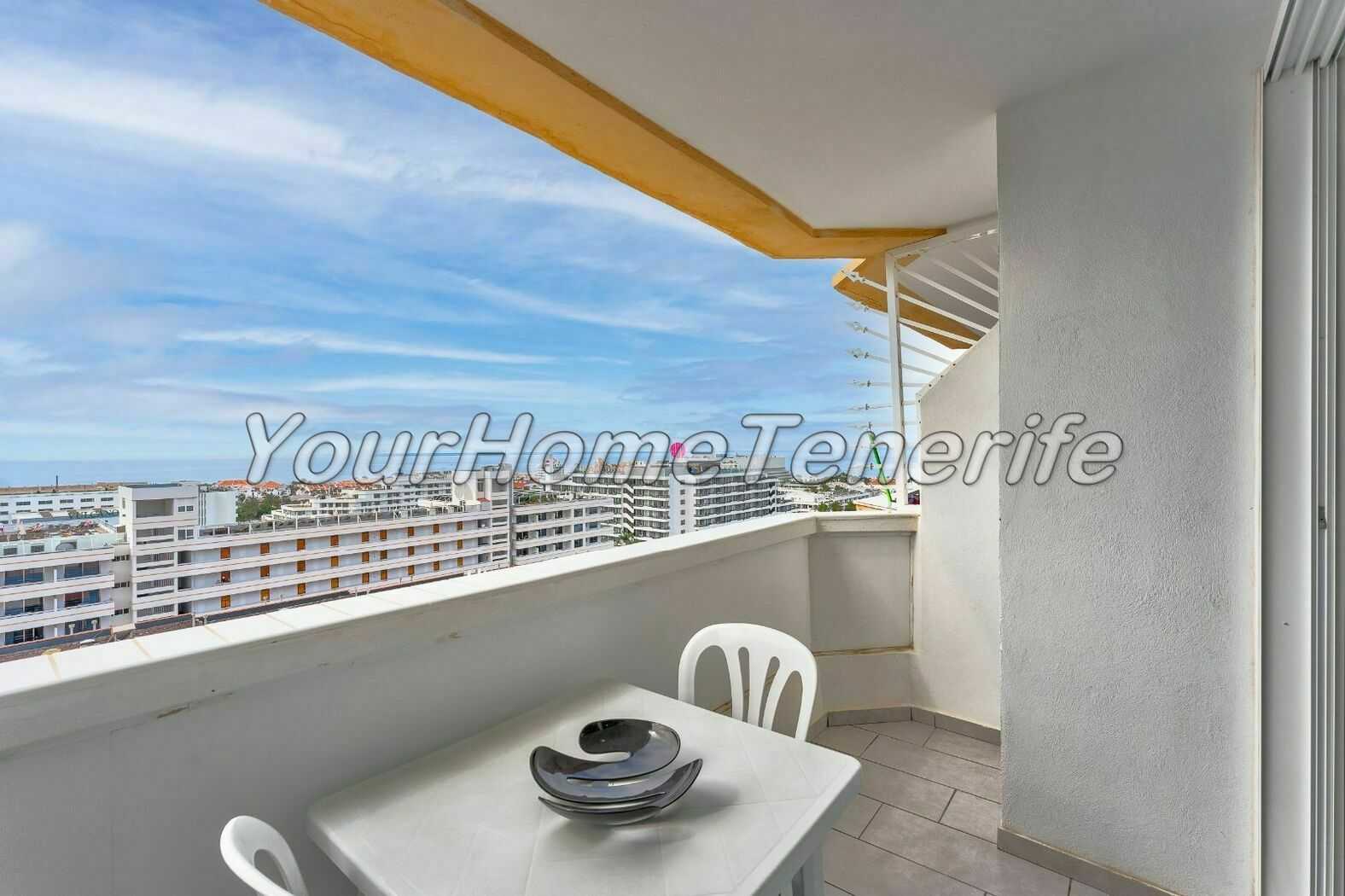 Condominium in Arona, Canary Islands 11754670