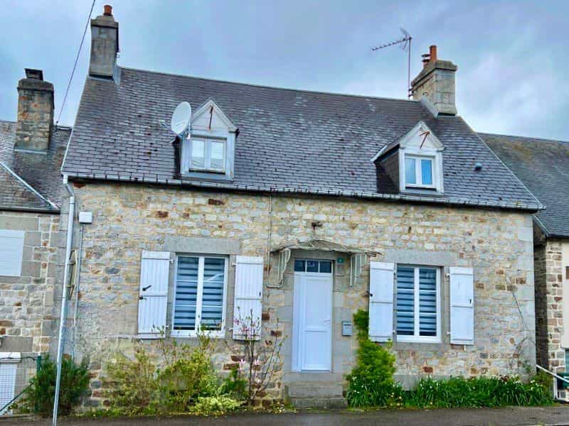 Dom w Mortain-Bocage, Normandy 11755111