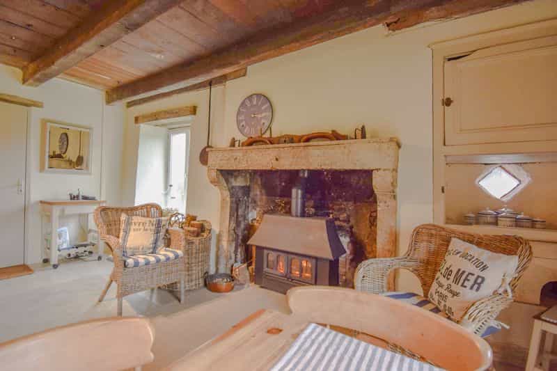House in Romagne, Nouvelle-Aquitaine 11755169