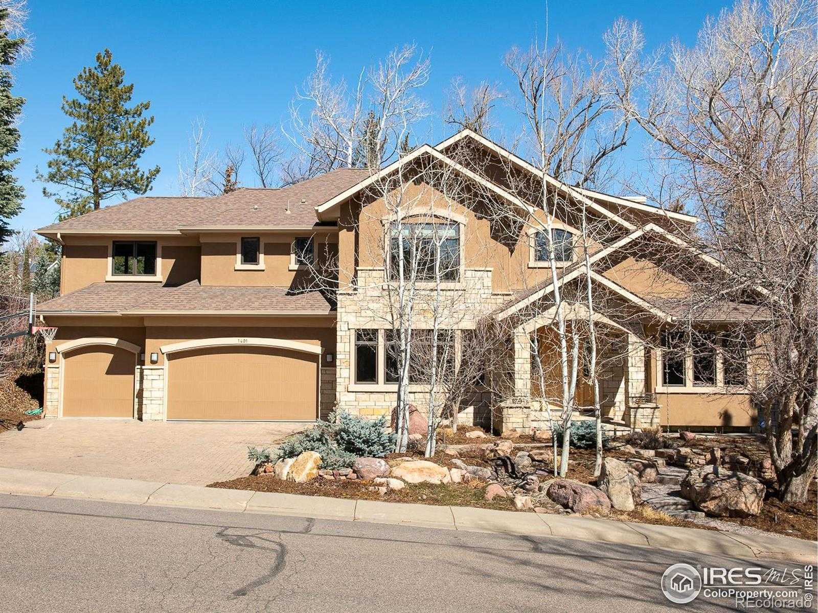 House in Boulder, Colorado 11755230