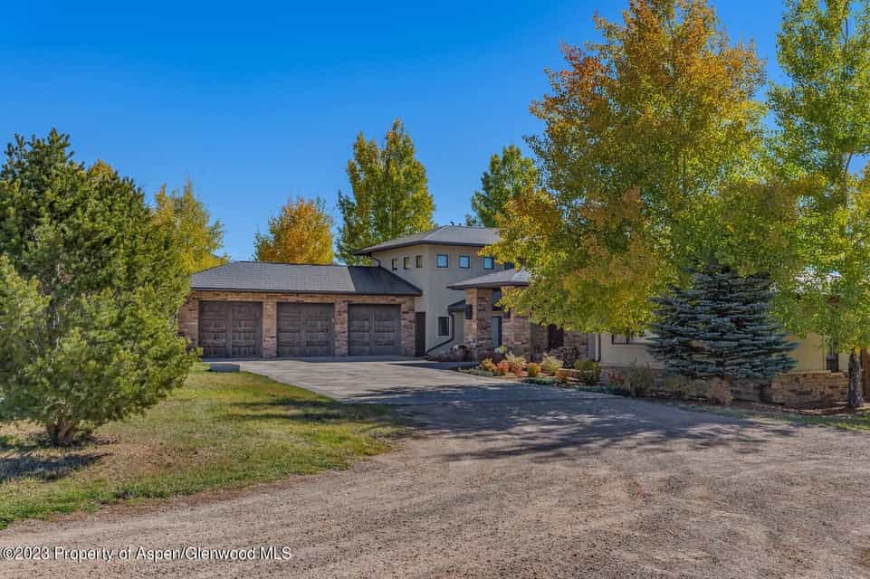 House in Carbondale, Colorado 11755266
