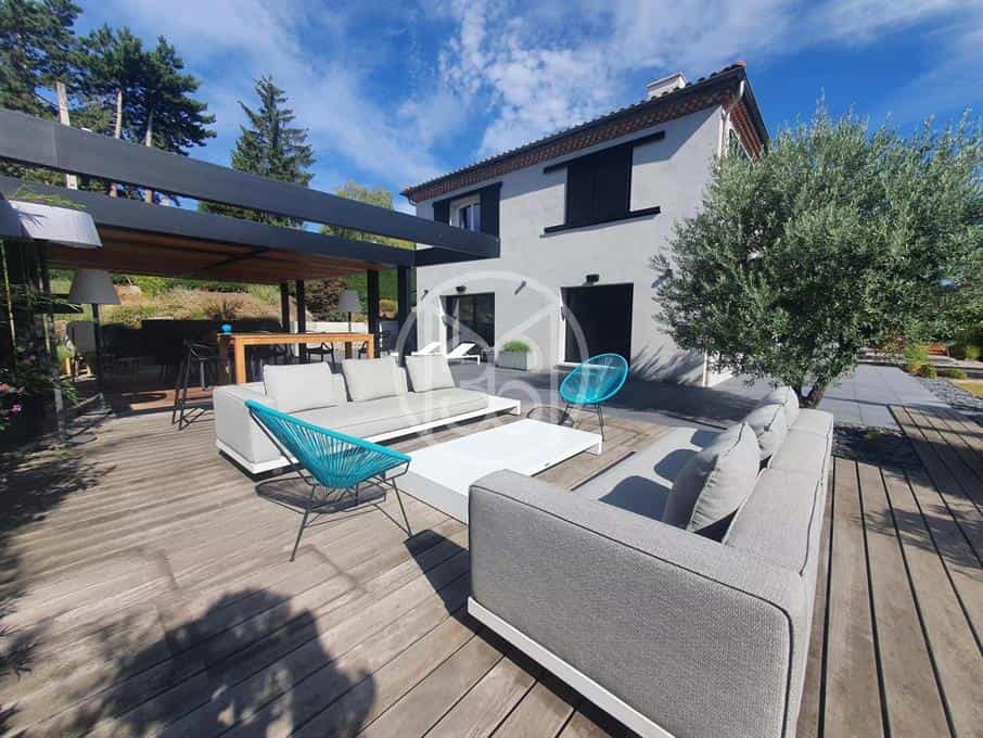 Casa nel Chamalieres, Alvernia-Rodano-Alpi 11755465