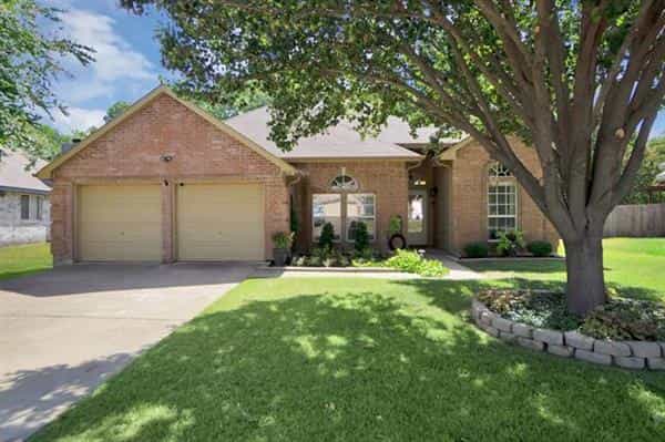 House in Rockwall, Texas 11756548