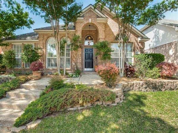 Huis in Addison, Texas 11756783