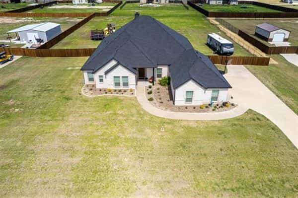 House in Union Valley, Texas 11756941
