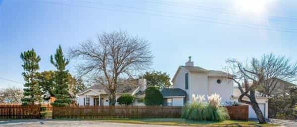 House in Graford, Texas 11757224
