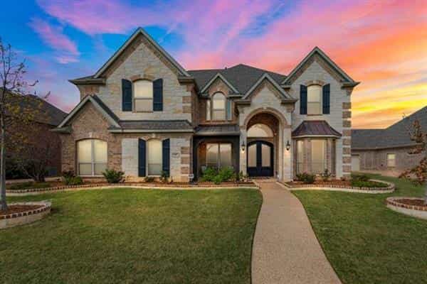 House in Roanoke, Texas 11757234