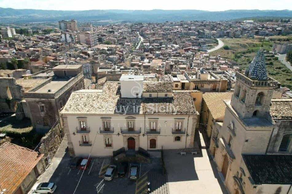 Condominium in Santa Caterina Villarmosa, Sicilia 11757602