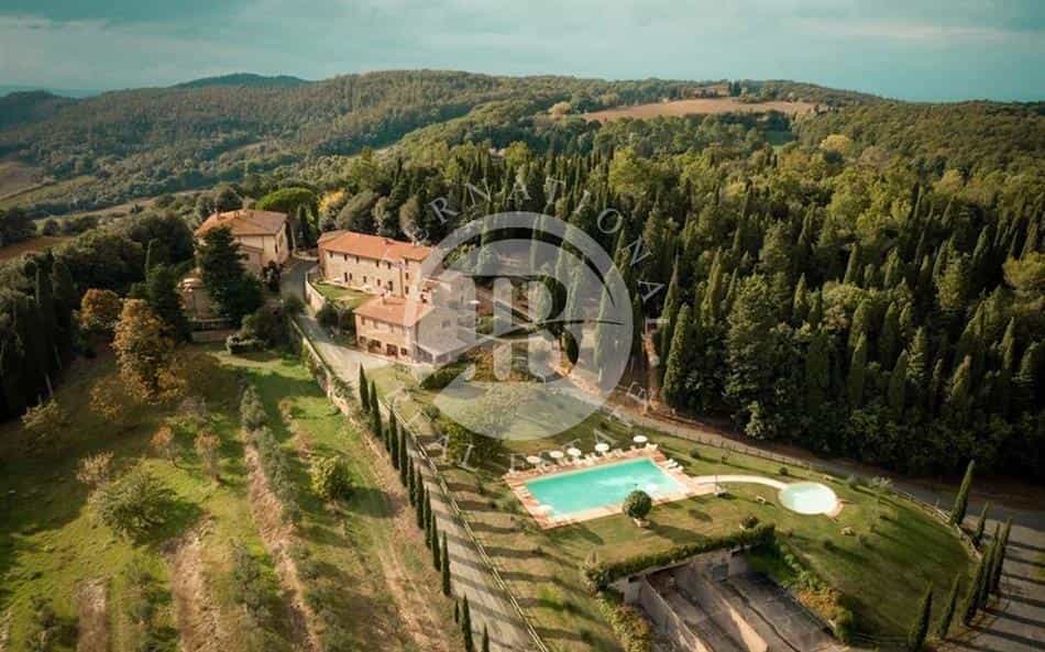 rumah dalam San Gimignano, Tuscany 11757606