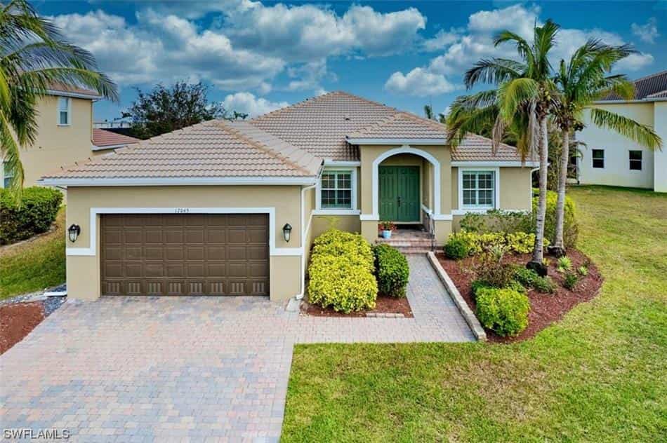 House in Biggar, Florida 11757776