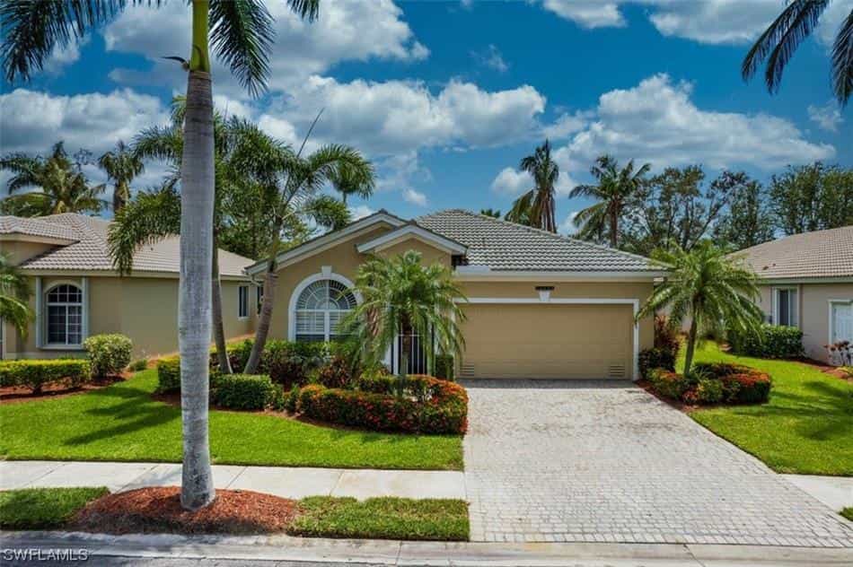 House in Biggar, Florida 11757803