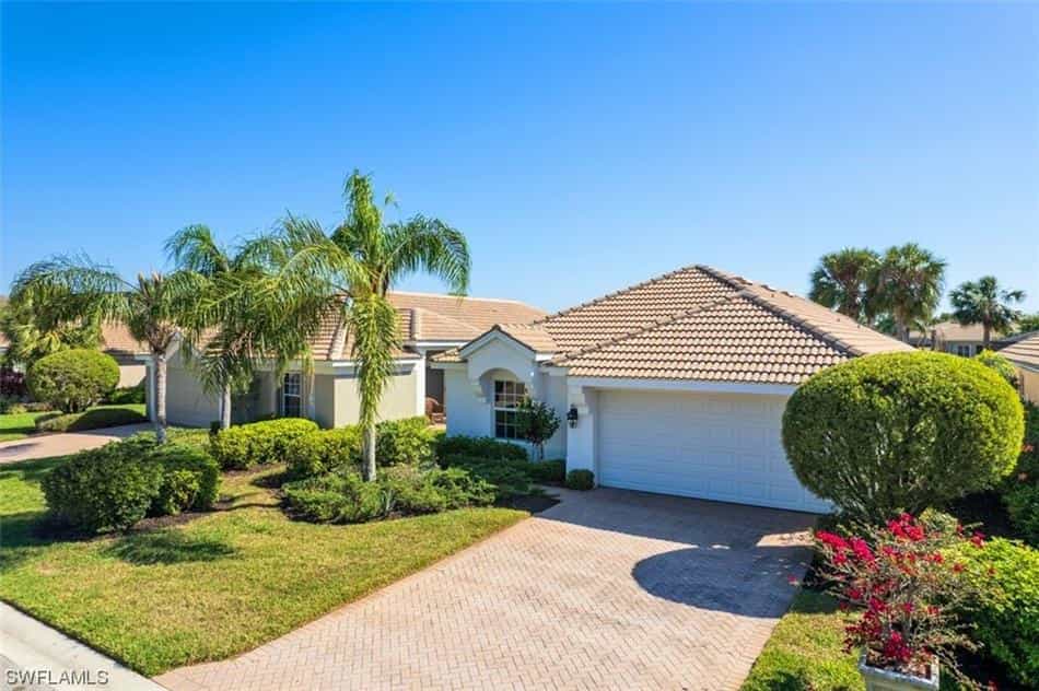 House in Fort Myers, Florida 11757809