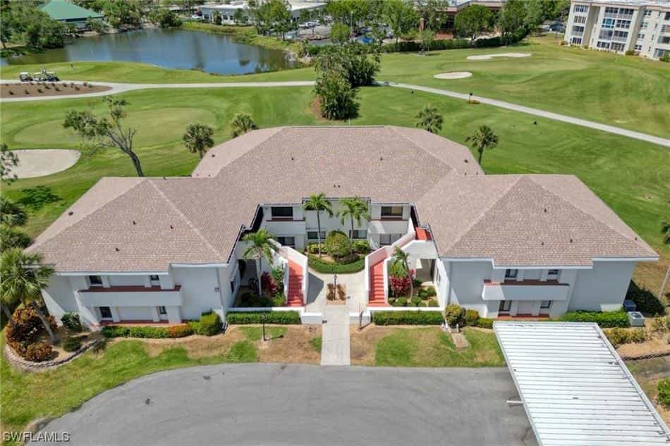 Condominium in Villas, Florida 11757837