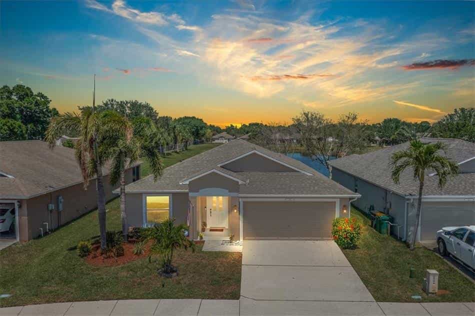 House in Melbourne, Florida 11757949