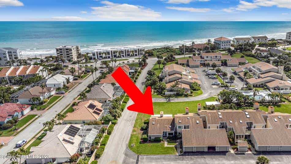 House in Melbourne Beach, Florida 11757956