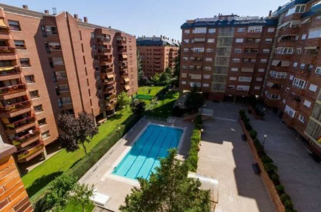 Condominium in Fuencarral, Madrid 11758416