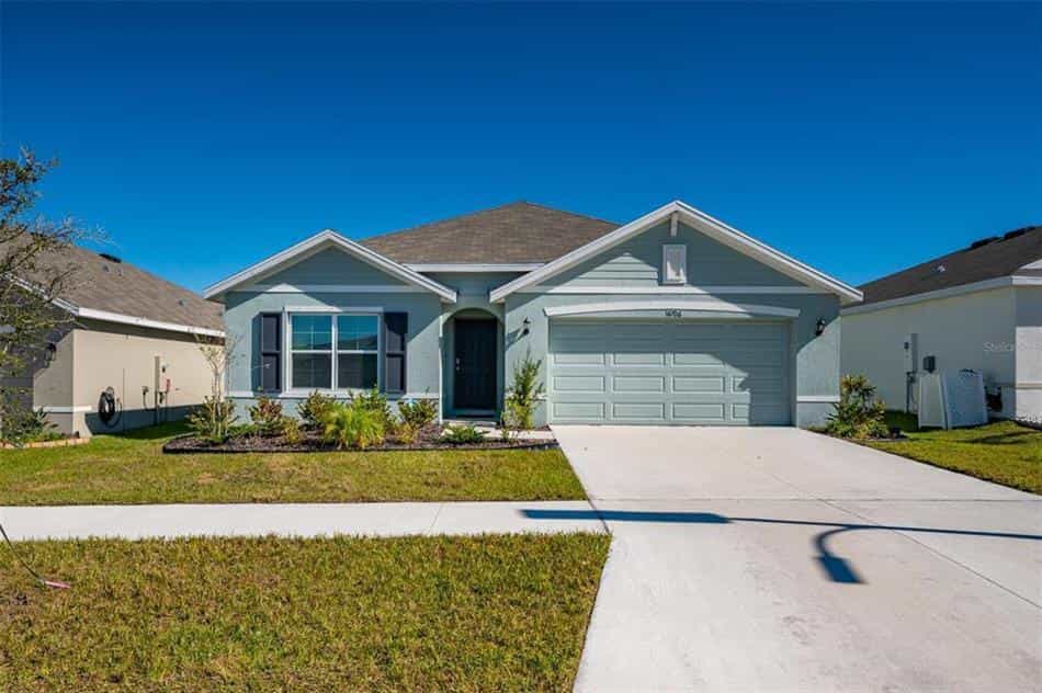 House in Balm, Florida 11758439