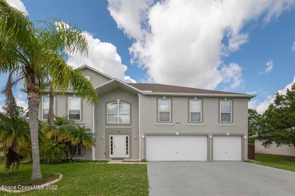 Haus im Palm Bay, Florida 11758445