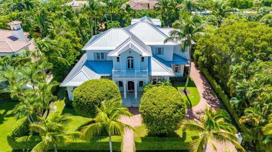 House in Ocean Ridge, Florida 11759570