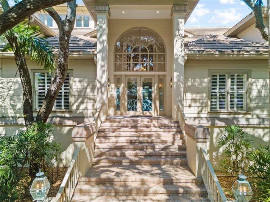 House in Tierra Verde, Florida 11759670