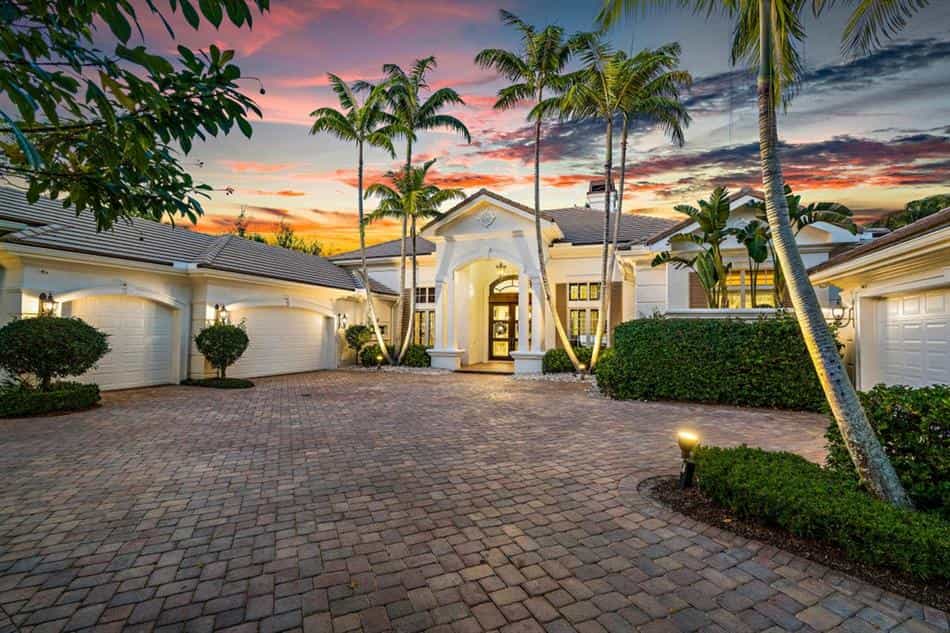 жилой дом в Palm Beach Gardens, Florida 11759776