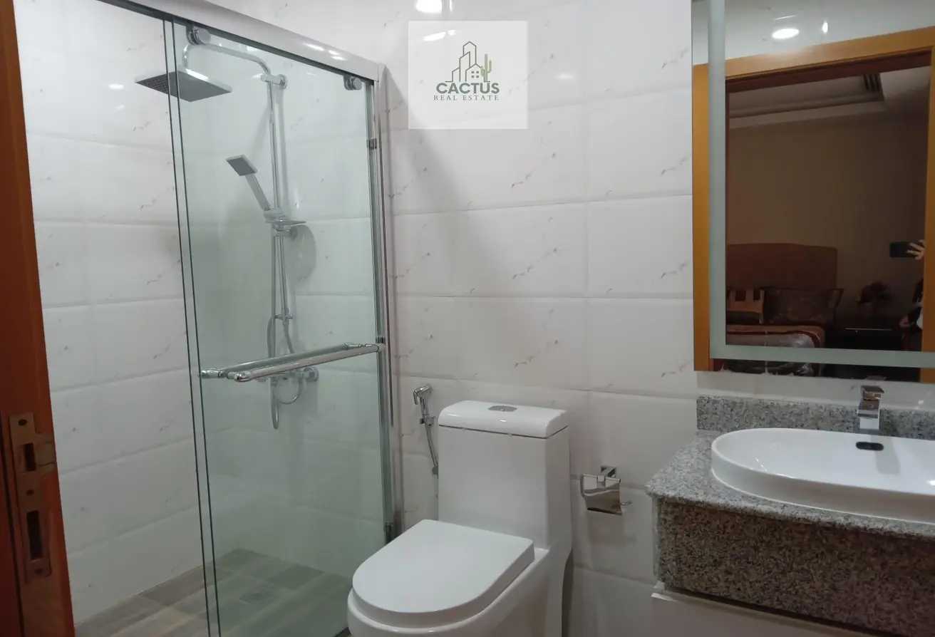 公寓 在 Qalali, Al Muharraq 11760501