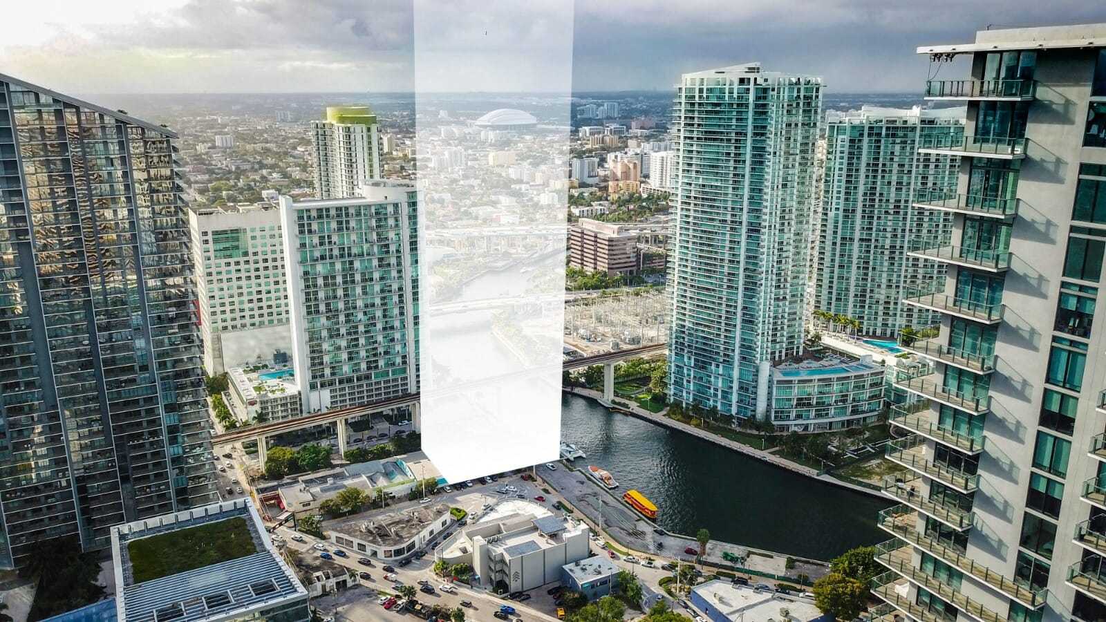 Condominium in Miami, Florida 11760618