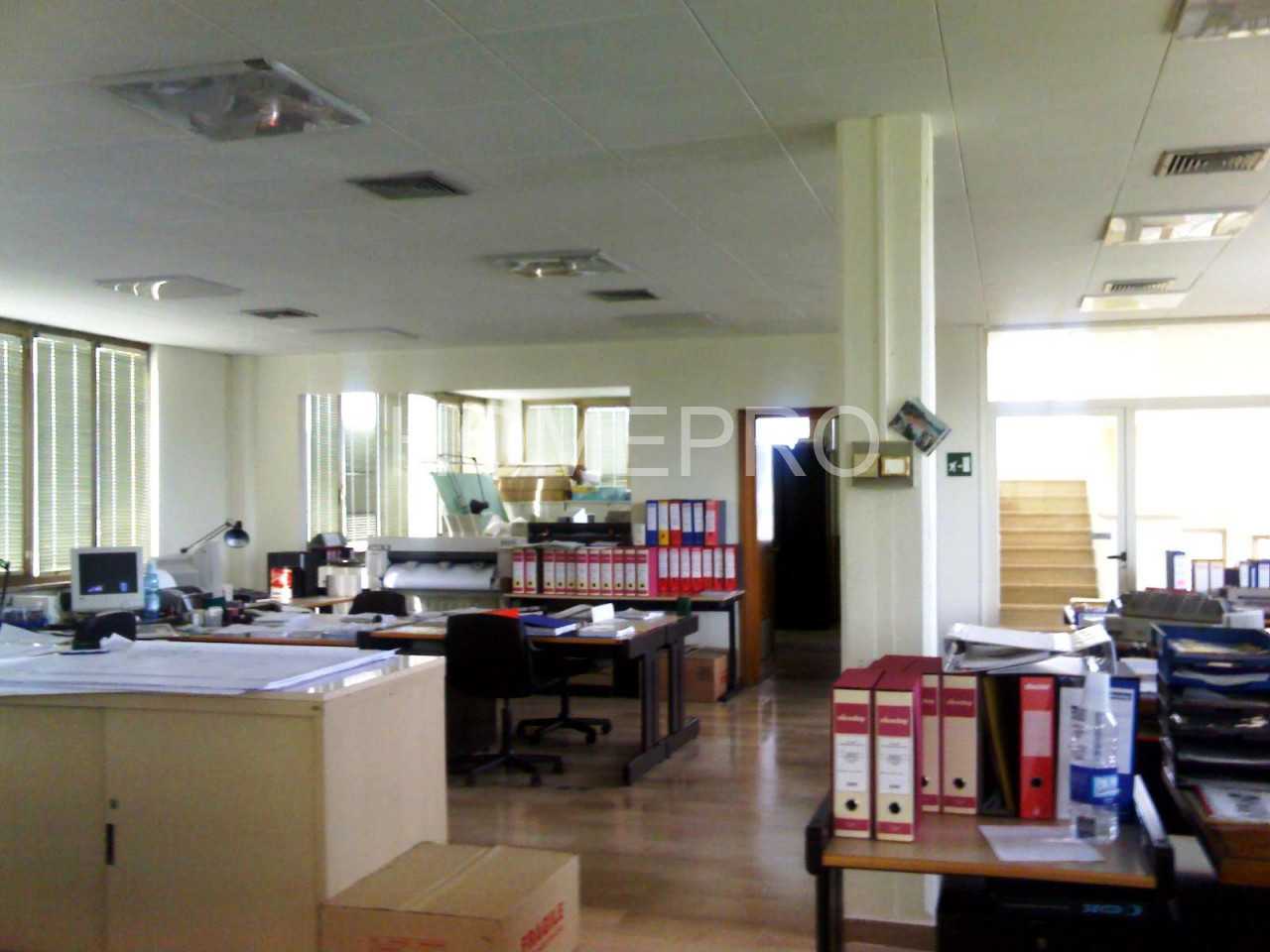 办公室 在 Tivoli Terme, Lazio 11761026