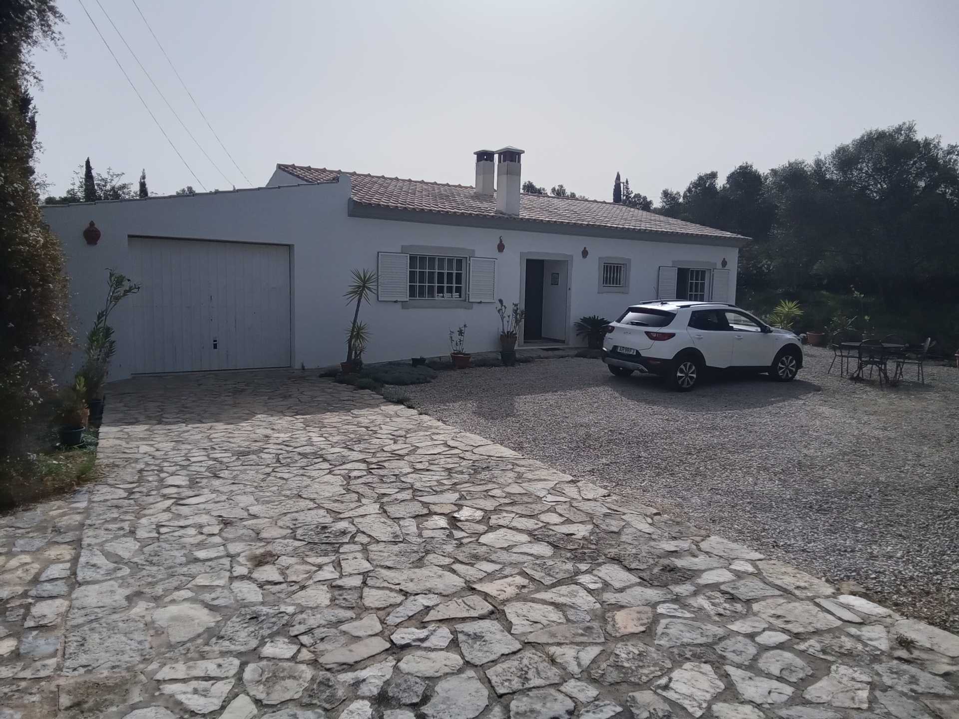 House in Moncarapacho, Faro 11761417