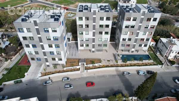 Condominium dans Mesa Geitonia, Limassol 11763683