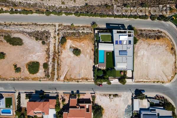 Condominium in Limassol, Lemesos 11765643