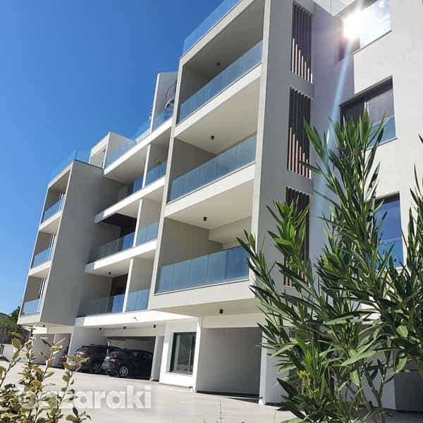 Condominium in Agios Athanasios, Lemesos 11765662