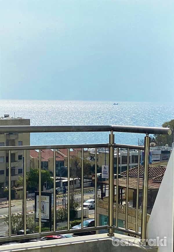 Condominium in Agios Tychon, Larnaka 11766824