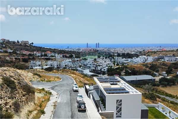 Condominium in Agios Athanasios, Limassol 11767435