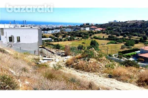 Condominium in Agios Athanasios, Lemesos 11767435