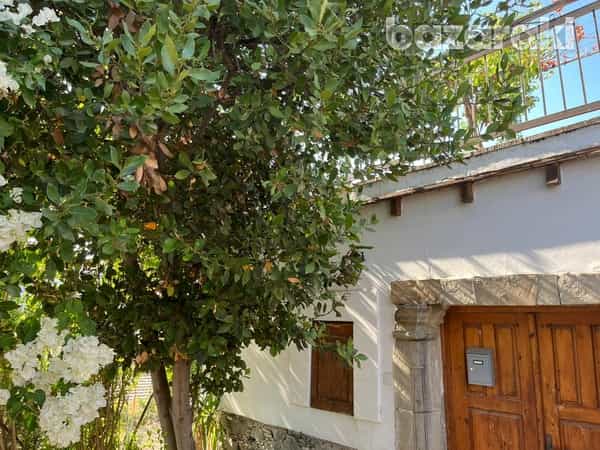rumah dalam Pano Lefkara, Larnaka 11768461