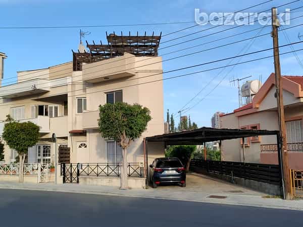 Condominium dans Germasogie, Lémésos 11768680