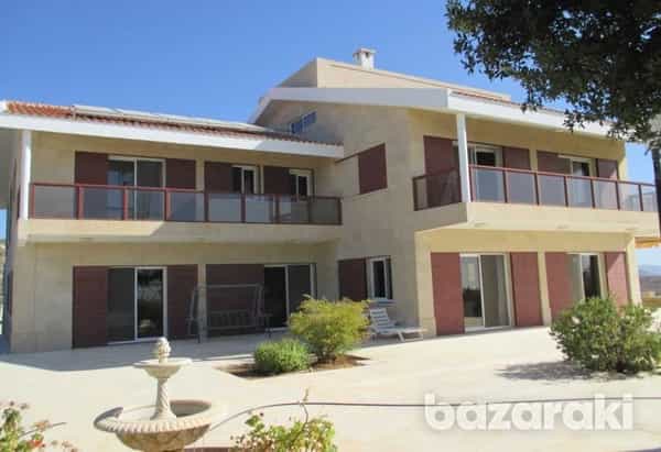 casa en Agios Athanasios, Limassol 11769225