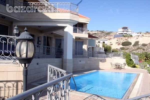 Huis in Agios Tychon, Limassol 11769261