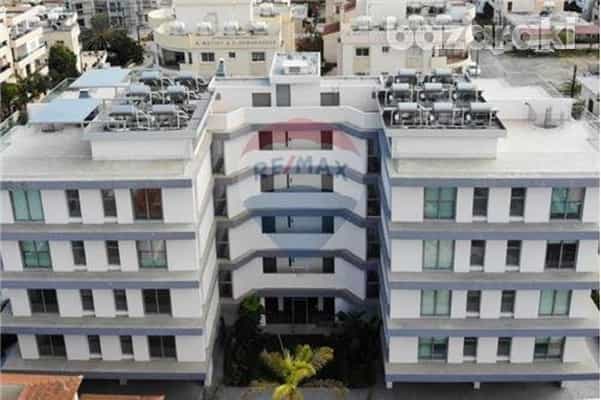 Condominium in Larnaca, Larnaca 11769639