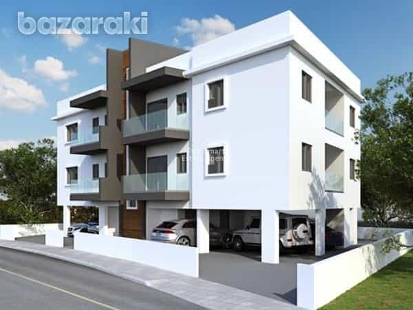 Condominio en Lakatamia, Nicosia 11769661